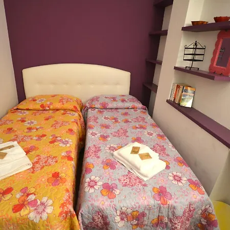 Alfani N3 Apartment Florence